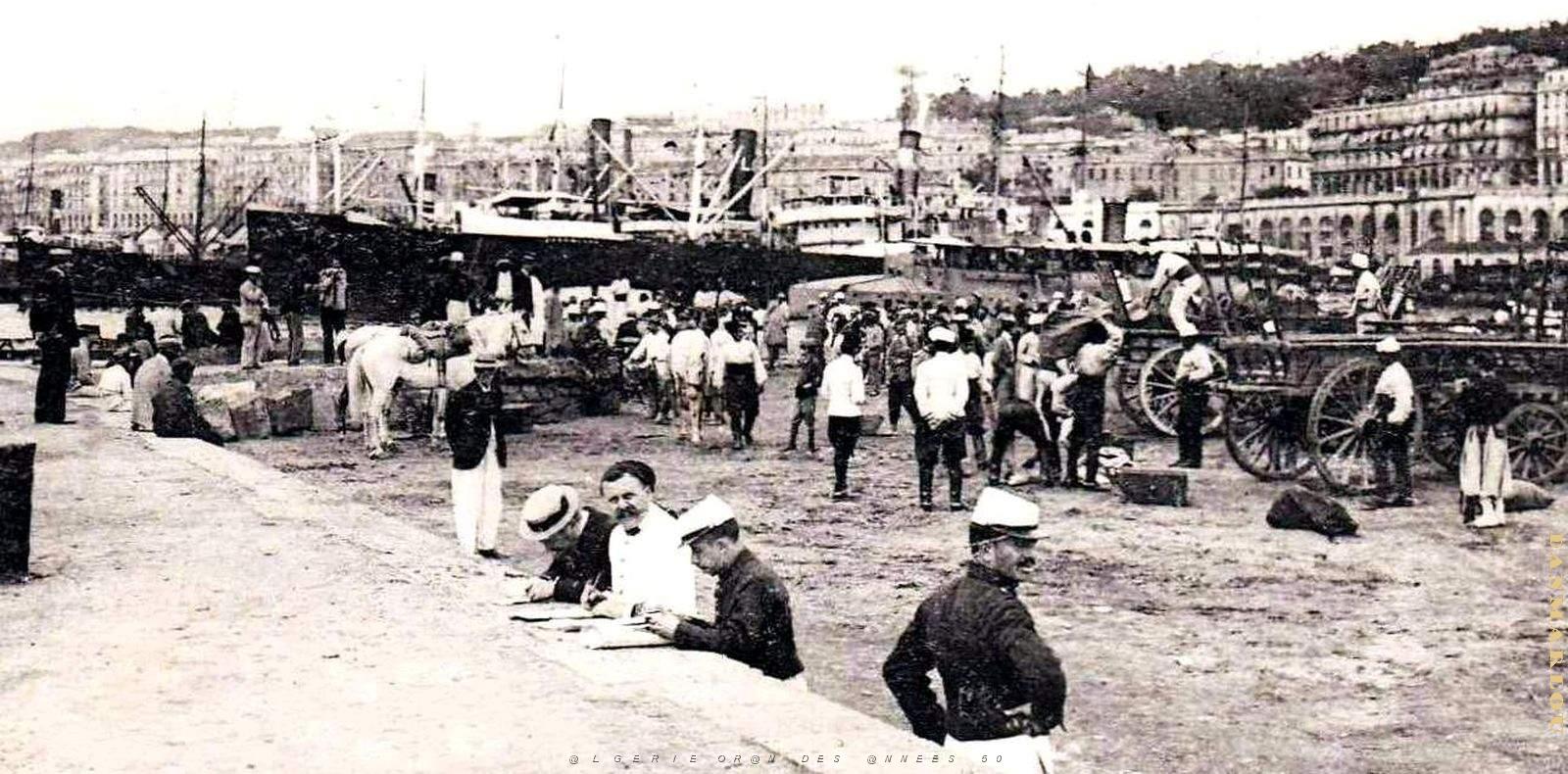 2325- Alger - 5e Regiment d'Afrique - Arrivee2 du Maroc  - 1910.jpg